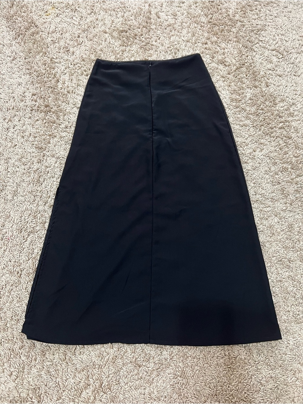 Brandy Melville black mid skirt - Picture 2 of 5